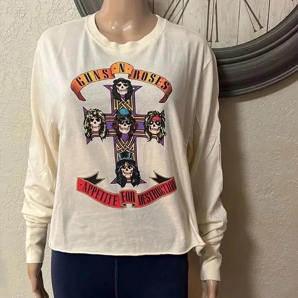 GUNS&ROSES MEDIUM TOP NWOT